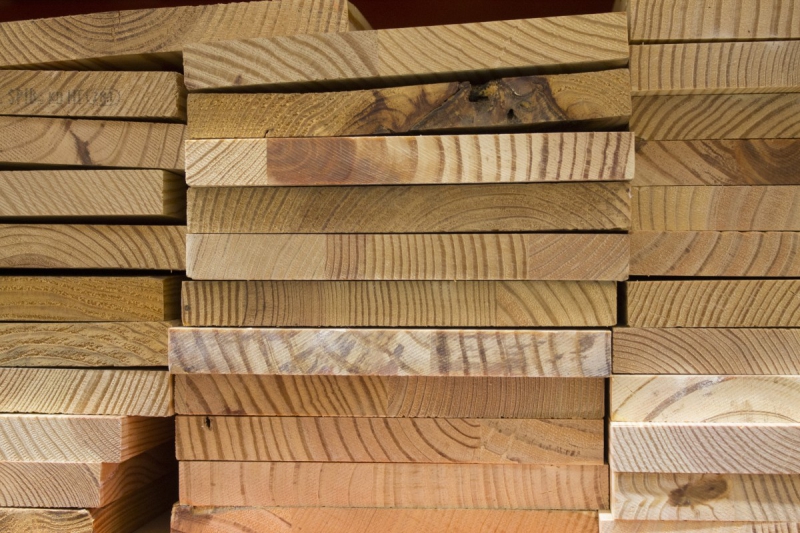 boucherie-ANTIBES-min_wood_pile_texture_timber_wooden_stack_brown_lumber-704447